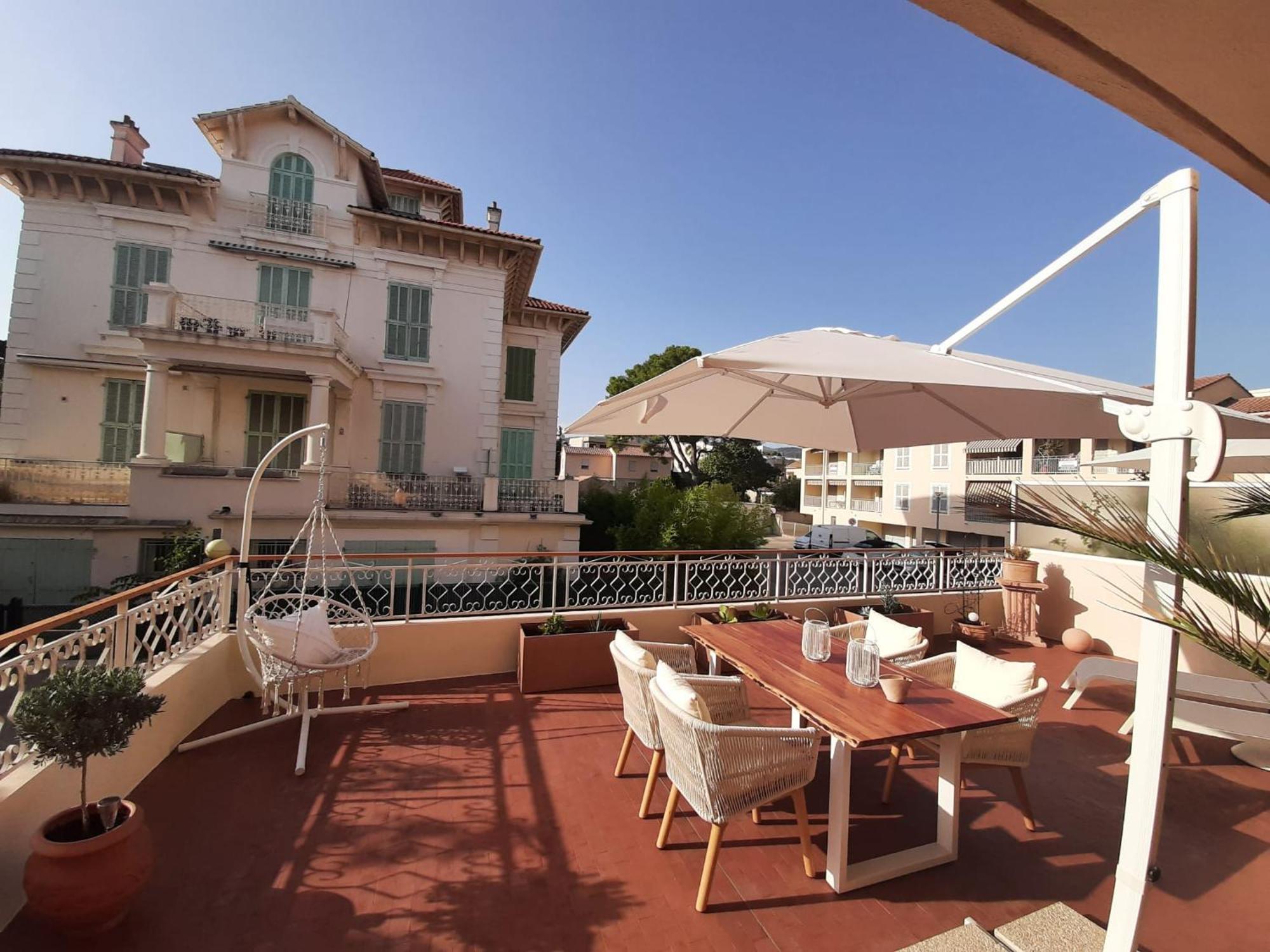 Sanary- La Vie Est Belle- Centre Ville 2 Minutes A Pied- Plage 5 Minutes ภายนอก รูปภาพ