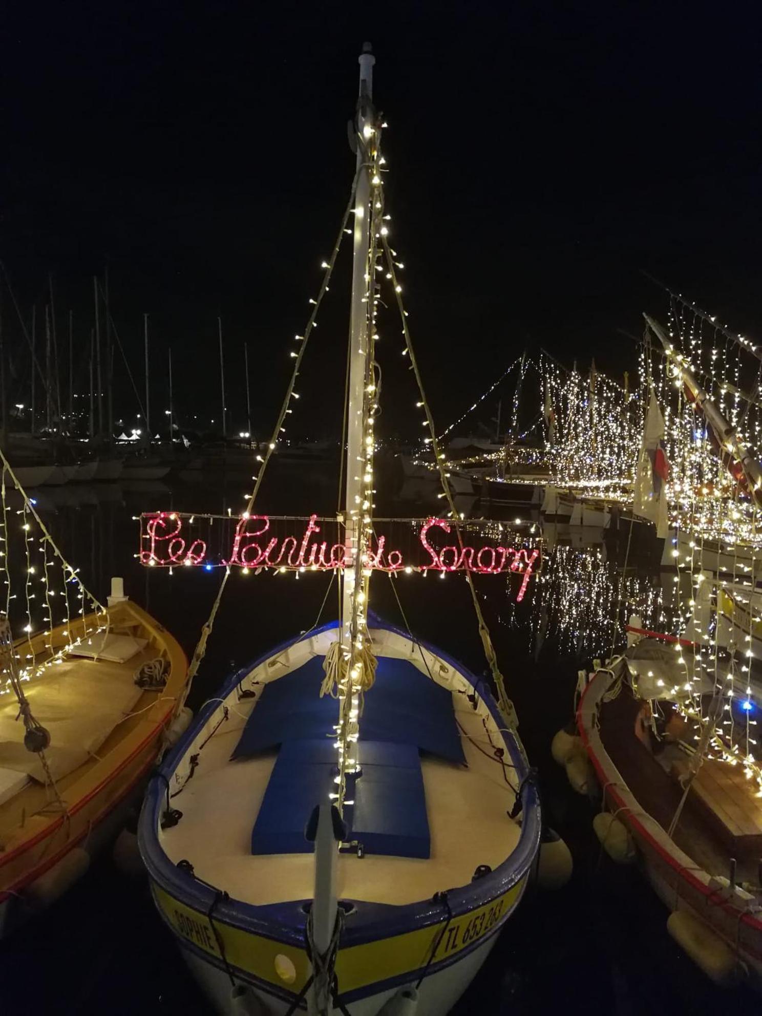 Sanary- La Vie Est Belle- Centre Ville 2 Minutes A Pied- Plage 5 Minutes ภายนอก รูปภาพ
