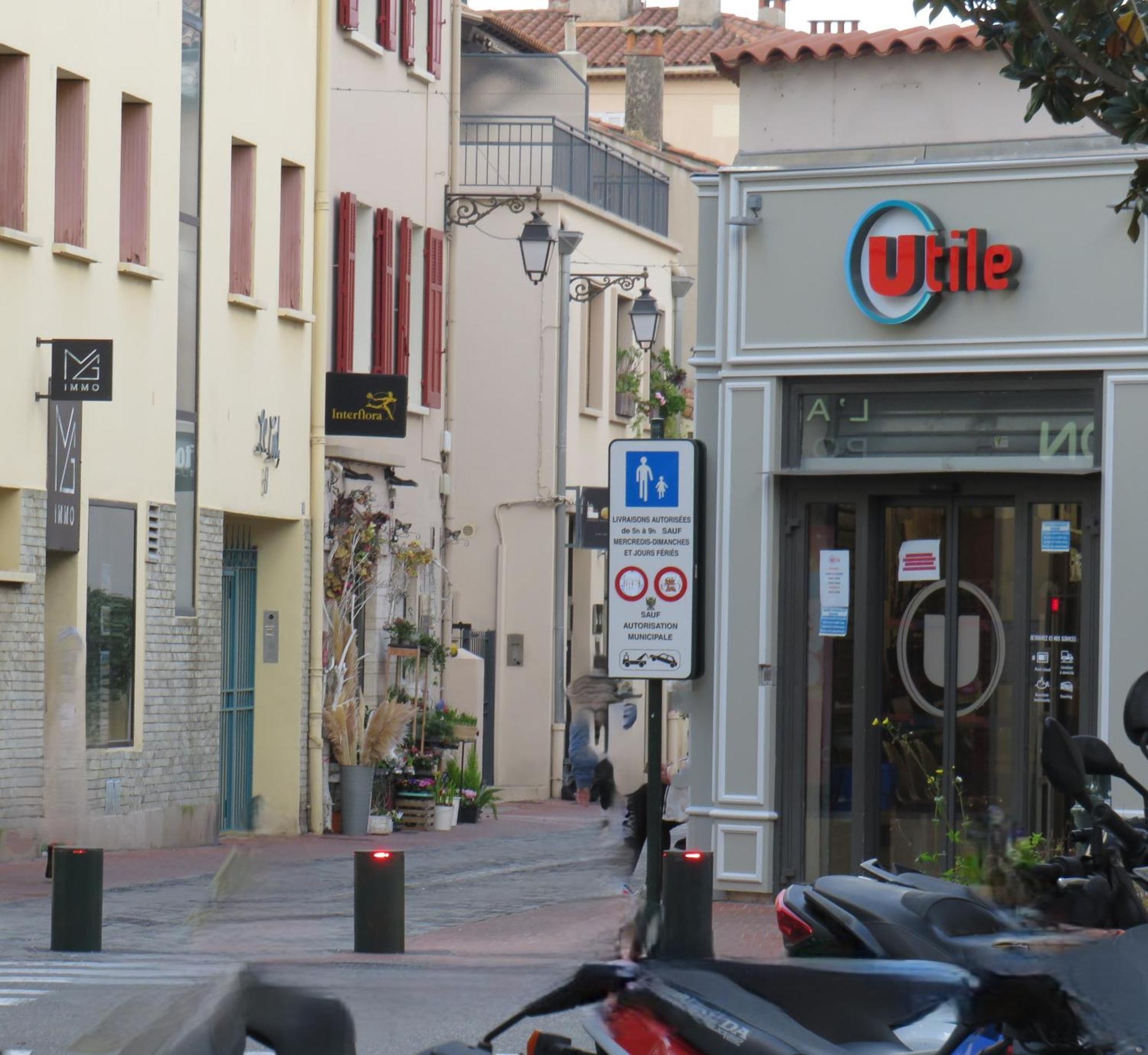 Sanary- La Vie Est Belle- Centre Ville 2 Minutes A Pied- Plage 5 Minutes ภายนอก รูปภาพ